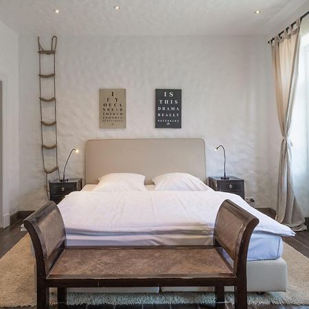 Lodge Am Oxenweg - Zimmer 4 Χούζουμ Εξωτερικό φωτογραφία