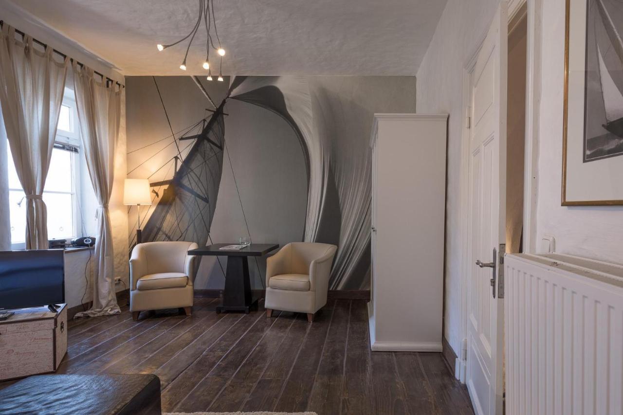 Lodge Am Oxenweg - Zimmer 4 Χούζουμ Εξωτερικό φωτογραφία