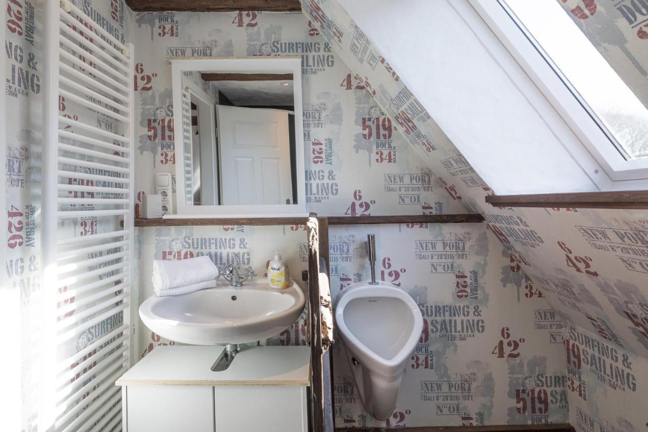 Lodge Am Oxenweg - Zimmer 4 Χούζουμ Εξωτερικό φωτογραφία